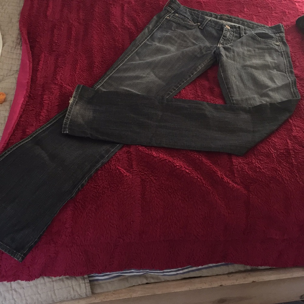 * FINAL PRICE* 7 FOR ALL MANKIND Sz 27.  EUC.